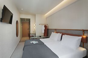 Evripides Hotel