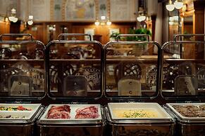 Art Deco Imperial Hotel