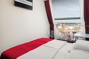 Metropol Design Hotel Old Town