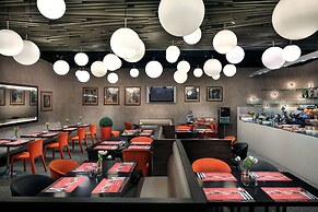 Metropol Design Hotel Old Town