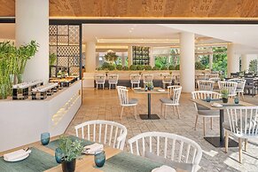 Fujairah Rotana Resort & Spa