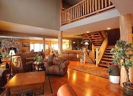 Vagabond Lodge at Kicking Horse Resort