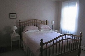 Inn at Neshobe River