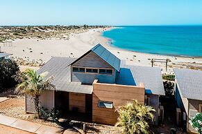 Mantarays Ningaloo Beach Resort