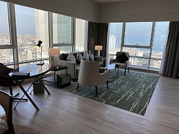 Hyatt Regency Al Kout Mall