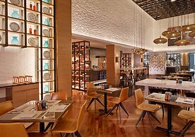 Hyatt Regency Al Kout Mall