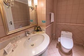 Green Court Residence City Center Shanghai