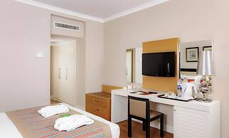 Akka Alinda Hotel