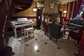 Frapolli Hotel