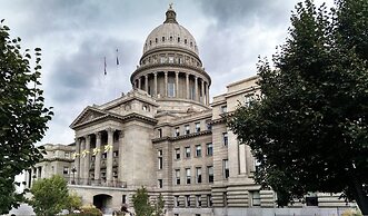 Holiday Inn Boise Airport by IHG