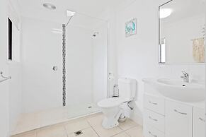 Arlia Sands Apartments