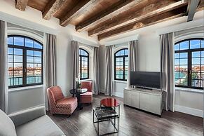 Hilton Molino Stucky Venice