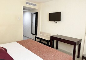 Hotel Victoria Poza Rica by Brahma