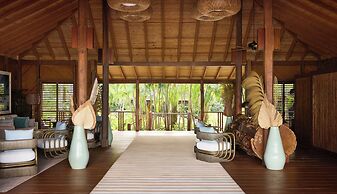 Hermitage Bay - All Inclusive