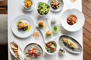 Hermitage Bay - All Inclusive