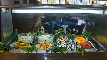 The Edgewater Resort & Spa