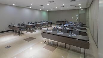 Hotel Deville Prime Cuiabá
