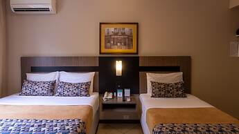 Hotel Deville Express Cascavel