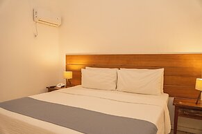 Saint Tropez Praia Hotel