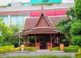 Ramada by Wyndham Bangkok Chaophya Park