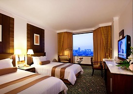 Ramada by Wyndham Bangkok Chaophya Park