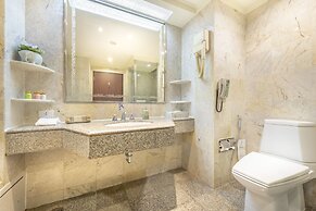 Ramada by Wyndham Bangkok Chaophya Park