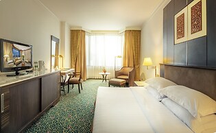 Ramada by Wyndham Bangkok Chaophya Park