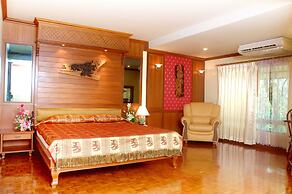 Royal Ivory Sukhumvit Nana