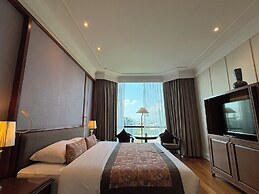The Empress Hotel Chiang Mai