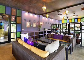 Baannamping Riverside Village