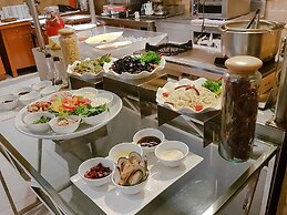 The Four Wings Hotel Bangkok