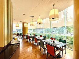 Century Park Hotel