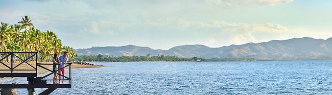 DoubleTree Resort by Hilton Hotel Fiji - Sonaisali Island