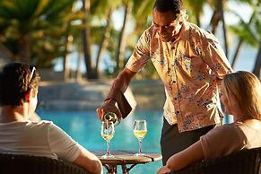 DoubleTree Resort by Hilton Hotel Fiji - Sonaisali Island