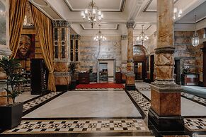 The Grand at Trafalgar Square