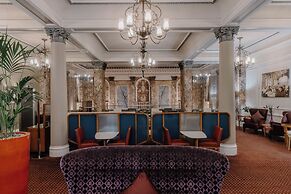 The Grand at Trafalgar Square