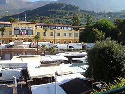 Hotel Alpino