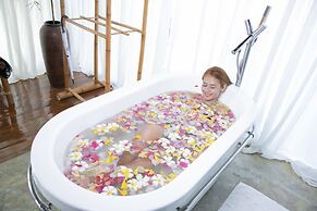 Ananyana Beach Resort