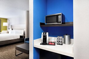 Holiday Inn Express & Suites Spring Hill by IHG