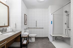 Hampton Inn & Suites Moline-Quad City Int'l Aprt