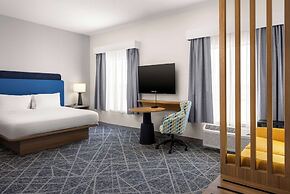 Hampton Inn & Suites Moline-Quad City Int'l Aprt