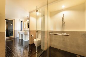 The Briza Beach Resort, Samui