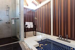 The Briza Beach Resort, Samui