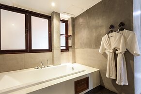 The Briza Beach Resort, Samui