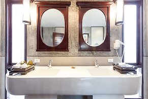 The Briza Beach Resort, Samui