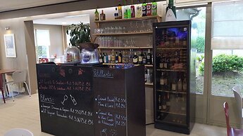 Campanile NATURE - Les Ulis