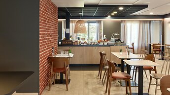 Campanile NATURE - Les Ulis