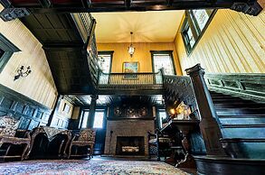 Vrooman Mansion B&B