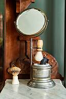 Vrooman Mansion B&B