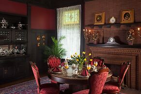 Vrooman Mansion B&B